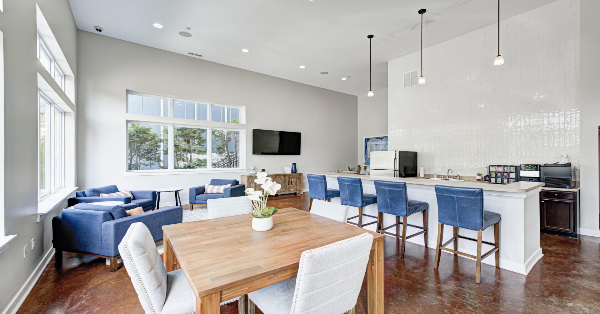 City Flats at Renwick Clubhouse 1